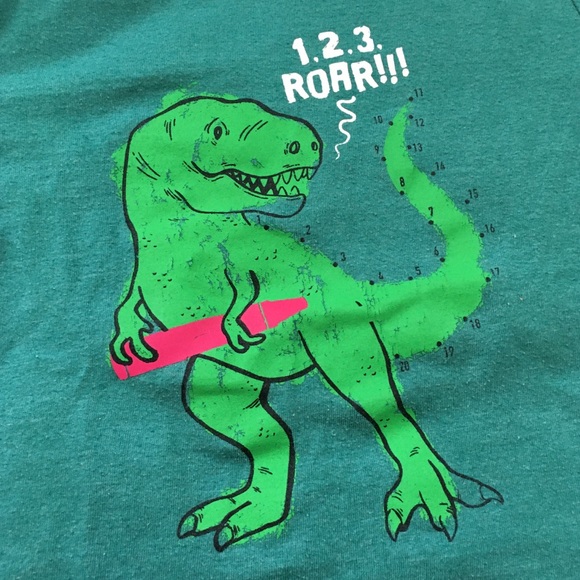 Dinosaur t-shirt! - Picture 2 of 3